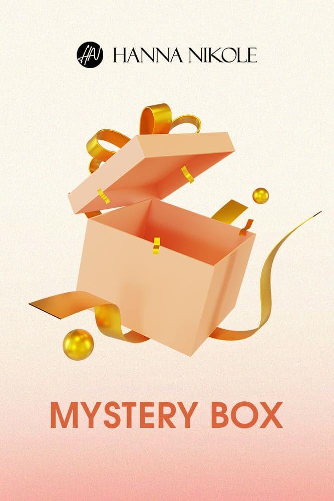 Hannanikole Mystery Box - Hanna Nikole
